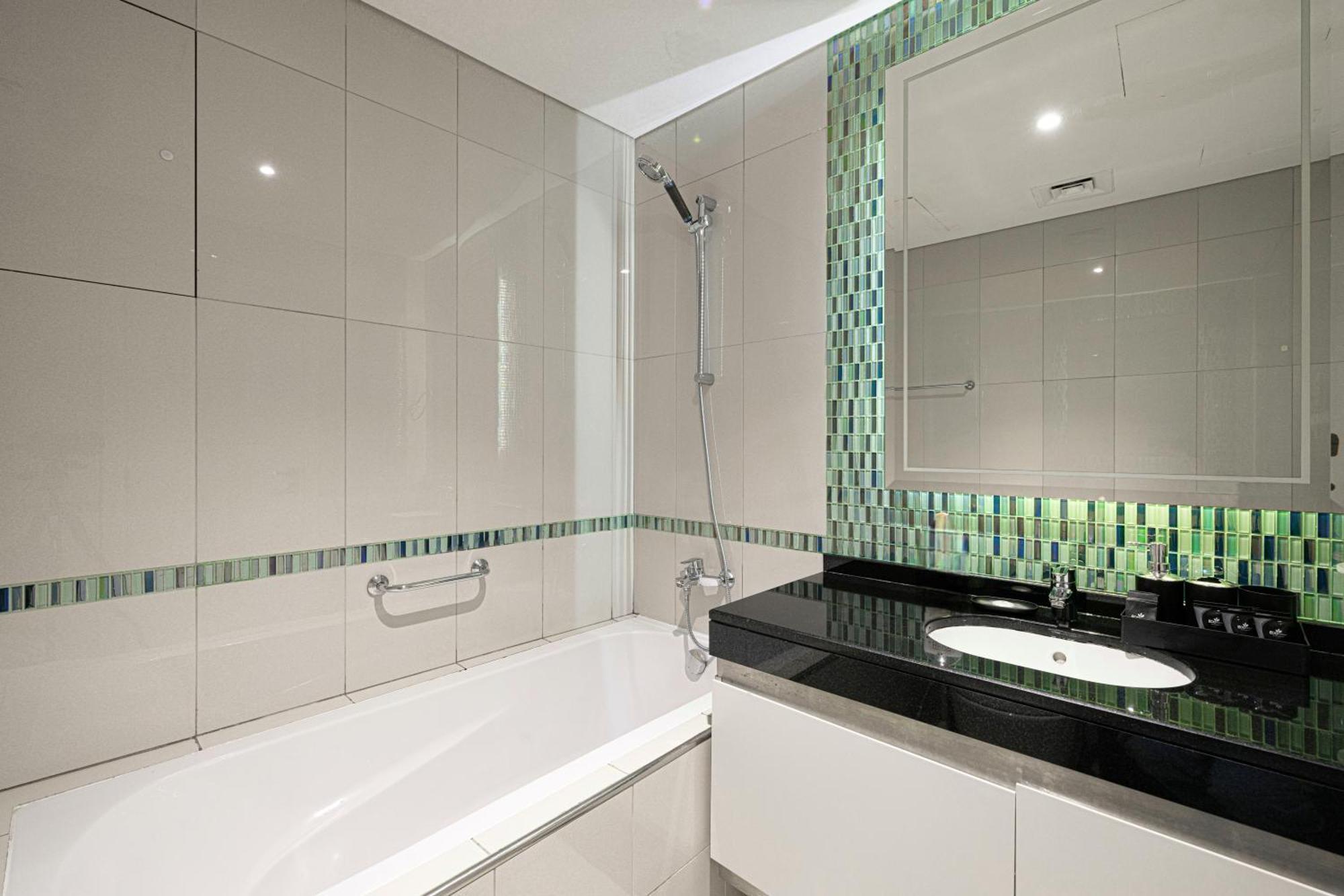Luxe Sea View High Floor 1 Bedroom In Marina By Maxx Value Homes Дубай